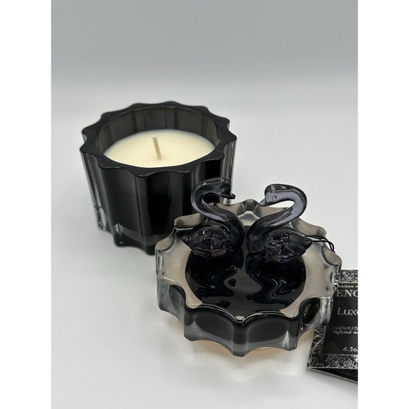 Maison De bougies Enchante Luxe Vanilla Swan Glass Candle Luxury Candle New - Picture 3 of 4